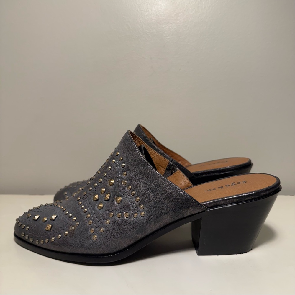 Frye & Co. Phoenix Leather Studded Heeled Mule Womens Size 9.5 Gold Grunge West - Picture 3 of 9